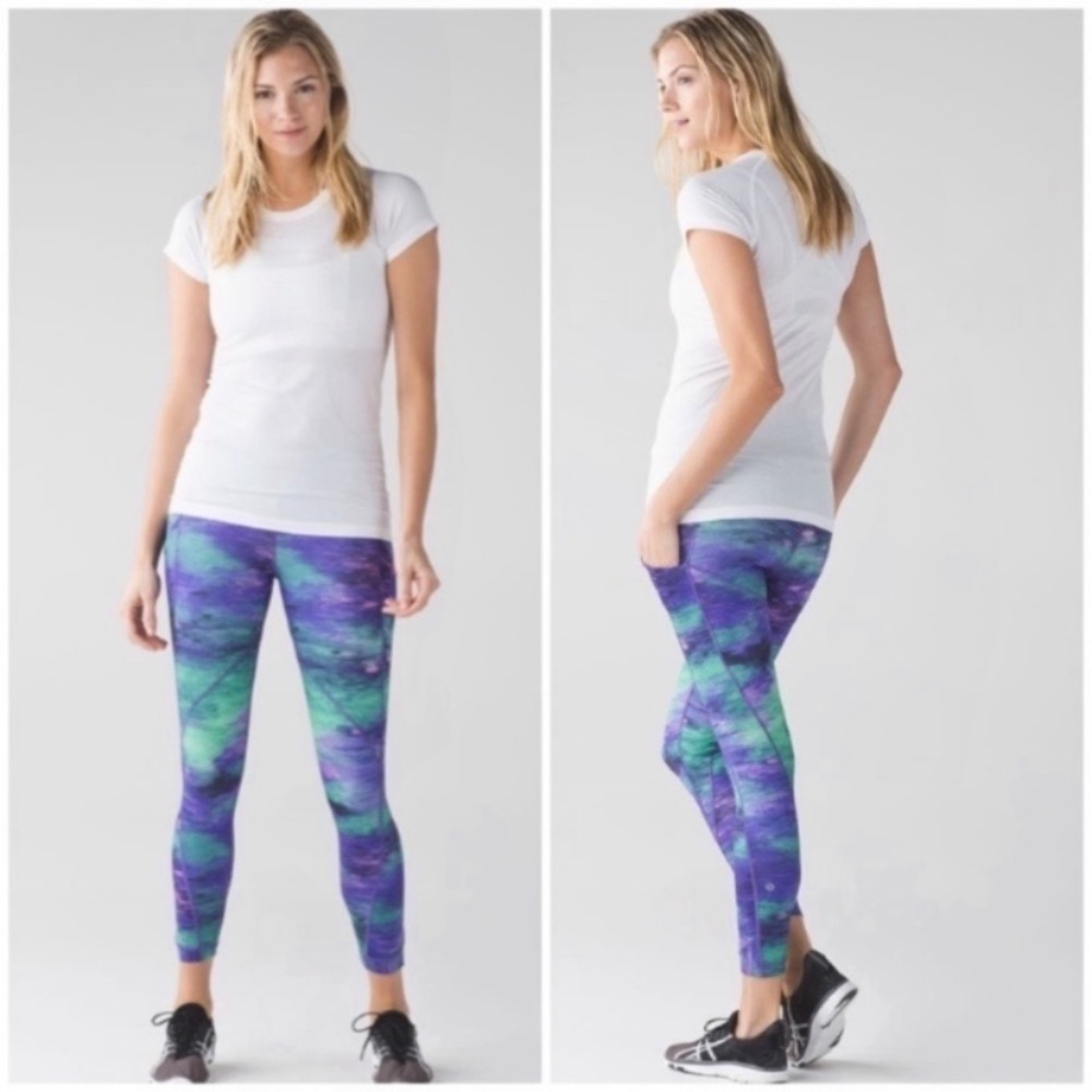 LULULEMON Time to Shine Tight Leggings Rio Nights Multi Purple Green Size 10 - Picture 10 of 10
